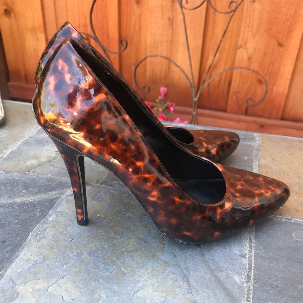 JUST FAB Patent Leopard Heels NWOT! - Picture 3 of 8